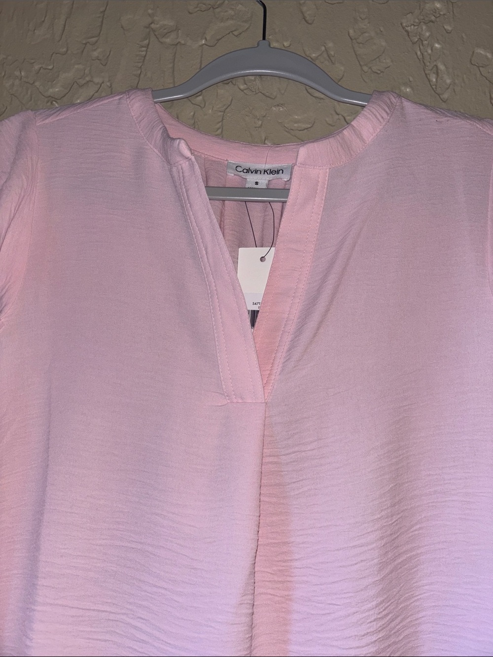 Calvin Klein Women's Pink Short Sleeve Blouse - Picture 5 of 6